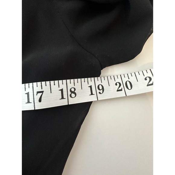 ASTR Romper Womens Black Crochet Shorts Sheer Long Sleeve Gothic Cóctel Festival - Picture 6 of 9